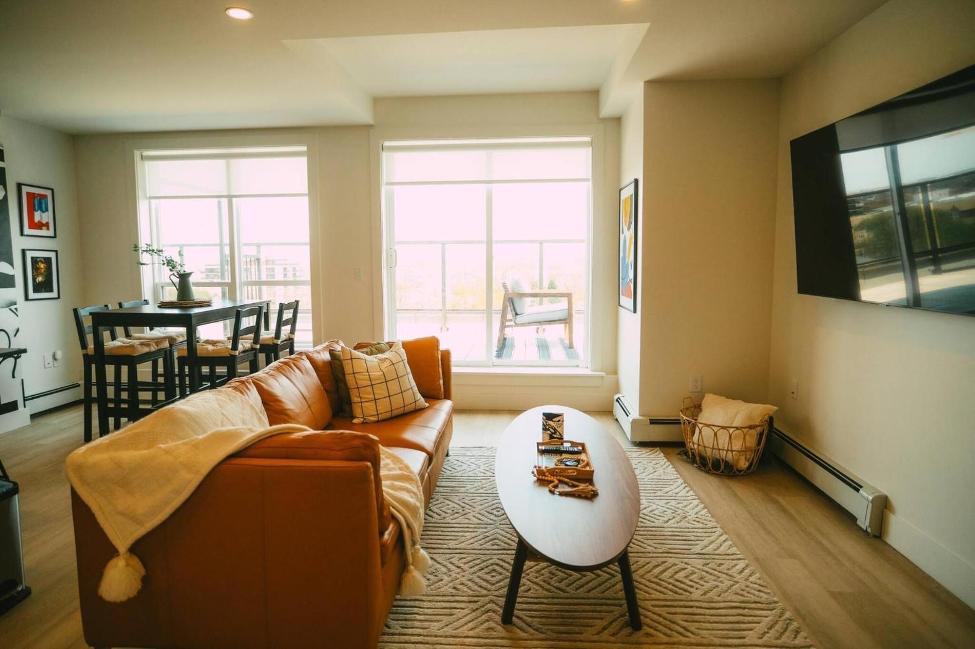 Chic Cozy Retreat - 2Br - Stunning North End Views Apartment Халифакс Екстериор снимка